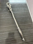 Snap-on FRLF80A 3/8" Drive Long Flex Head Quick Release Ratchet Used. Fixed Price $160.00.