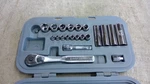 Craftsman Ez Read Vintage 21-PIECE Socket Wrench Set Metric *missing 19MM. Fixed Price $35.00.