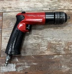 Snap-on 3/8" Capacity Keyless Chuck Reversible Drill (red/black) PDR3001 Tested. Fixed Price $195.00.