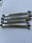 Craftsman Combination Wrench Set Usa 3/8-7/16 12-6 Point. Fixed Price $12.00.