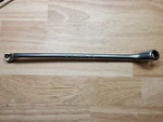Snap On Tools 5/16" - 3/8" Point Offset Brake Bleeder Wrench B1467A. Fixed Price $26.00.