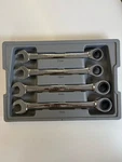 Pc Lg Gearwrench Metric Ratchet Comb. Set 9413 21, 22, 24 & 25MM. Fixed Price $90.00.