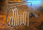 Mac Tools - Snap Sk Gearwrenc Combination 16 Piece Wrench And Socket Set. Fixed Price $150.00.