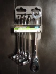 Pittsburgh Pro 60592 Metric 5PC Flex Head Combo Wrench Set. Fixed Price $30.00.