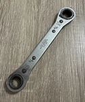 Vintage New Britain 5/8" X11/16" 12 Point Ratchet Wrench RW-19 Made Usa. Fixed Price $6.85.