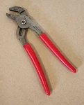 Snap On 91ACP 9" Adjustable Joint Interlocking Channel Pliers Red. Fixed Price $39.98.