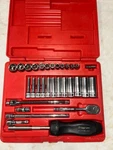 Snap On 131TMPB-31PC. 1/4 6 Pt. Metric Deep/shallow Socket Set- Light Use-nice!. Fixed Price $419.00.