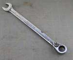 Snap Tools SOEXR22 Flank Drive Plus Ratcheting Wrench 11/16" Combination. Fixed Price $50.00.