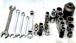 Mac Tools Lot Of Sockets & Wrenches, Sae / Metric 27 Pcs. Fixed Price $75.88.