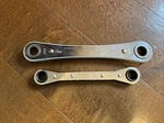 2PC-CRAFTSMAN 14X16MM & 1/2"X9/16" Ratcheting Box Wrench 12 Pt 9-43694 9-42163. Fixed Price $13.50.