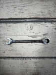 Gearwrench 13MM Ratcheting Combination Metric 12 Point Tools - Used/works. Fixed Price $10.00.