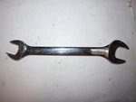 Snap-on Tools Usa 1-1/16 1-1/4" Sae Dual Open-end Wrench VO3440B 77817. Fixed Price $22.99.