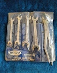 Vintage Wizard Small Ignition Wrench Set.. Fixed Price $39.99.