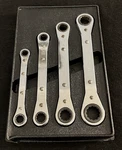 Snap-on Tools Usa 4PC Metric Offset Box 6PT Ratcheting Wrench 10-19MM. Fixed Price $115.00.