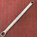 Vintage Craftsman 3/8 -7/16 Double Box End Wrench -v- 43922 Usa. Fixed Price $9.99.