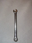 Craftsman -v- 44532 4.5MM + 4MM 6PT Midget Combination Wrench Usa. Fixed Price $5.00.